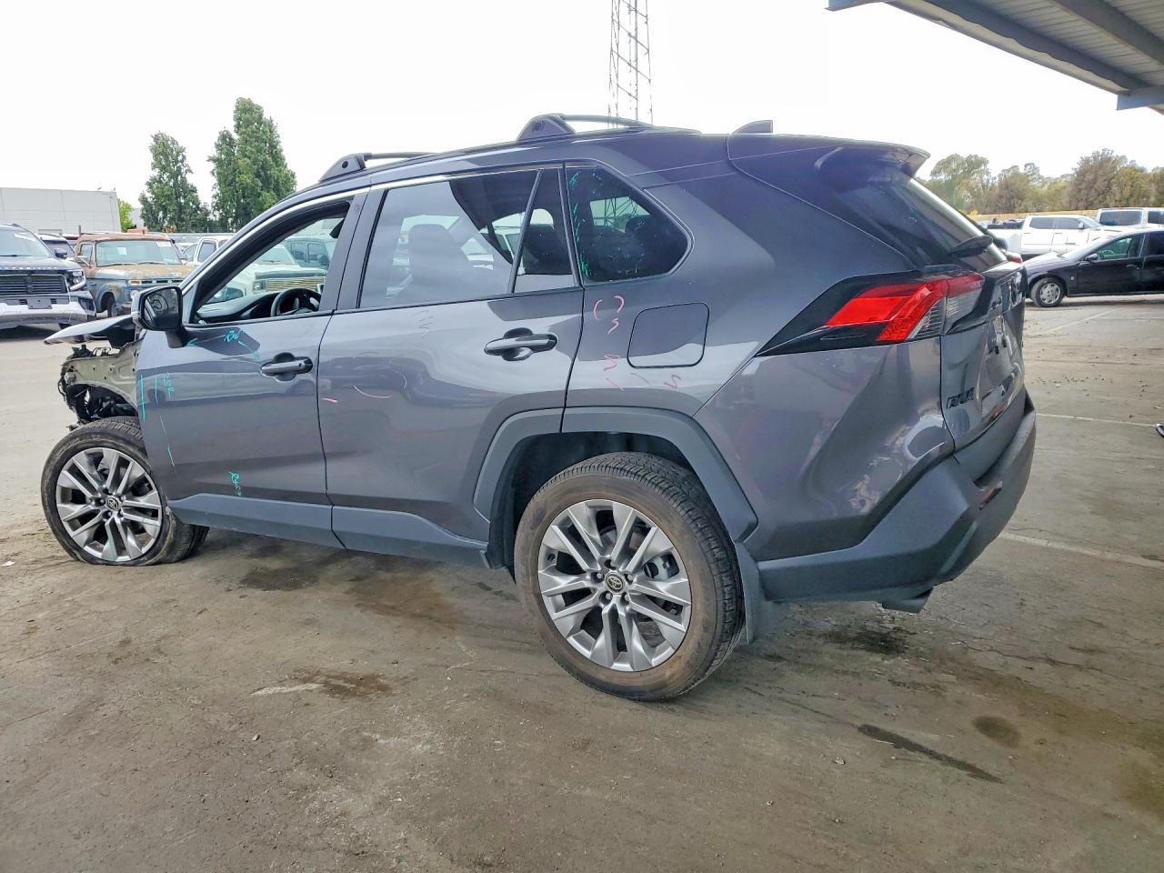 Toyota RAV4 Xle Premium