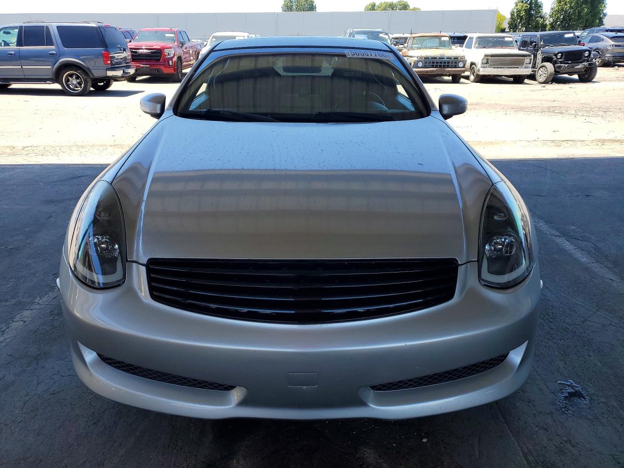 INFINITI G35 Base Base