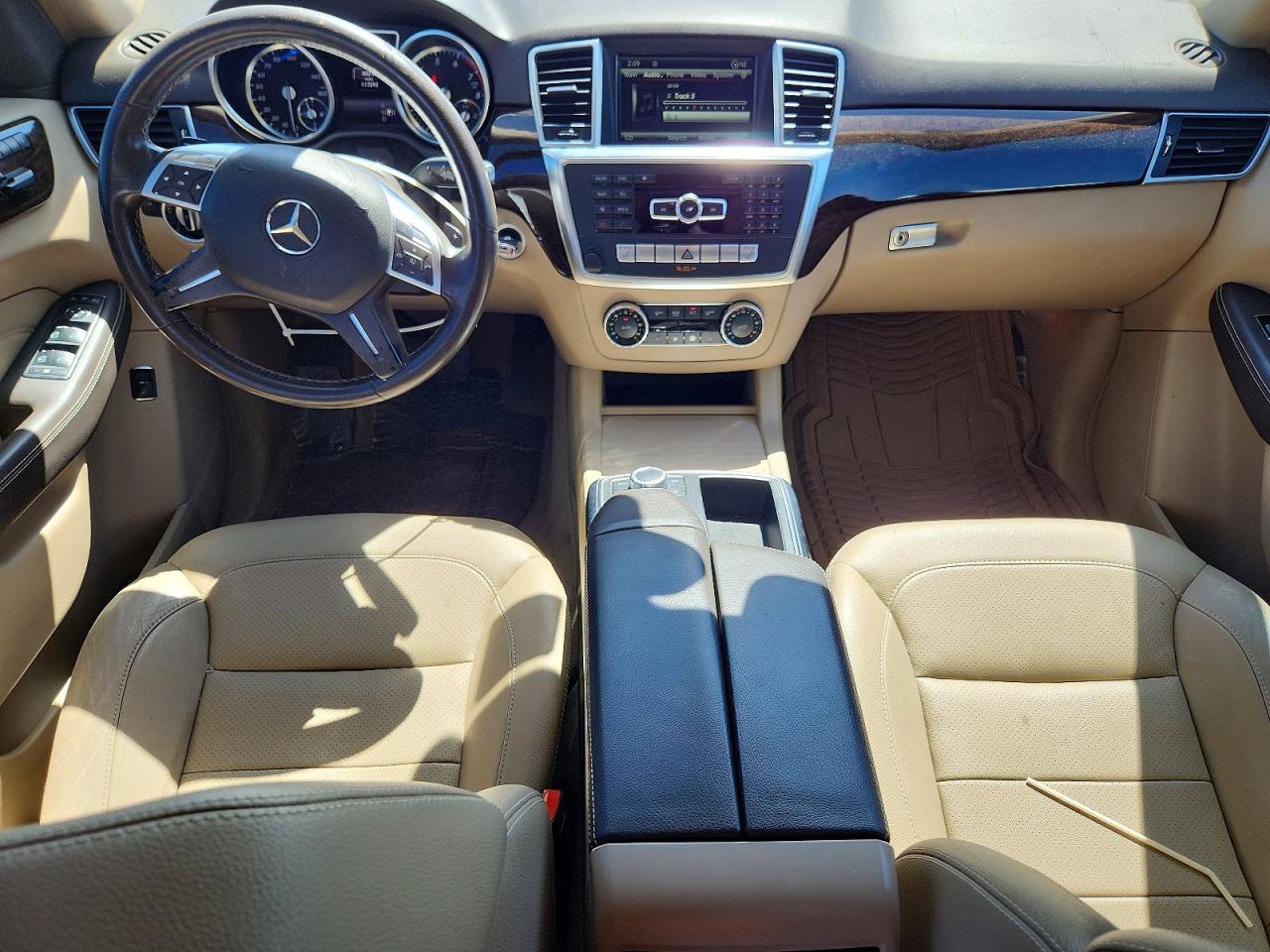 Mercedes-Benz M-Class 350