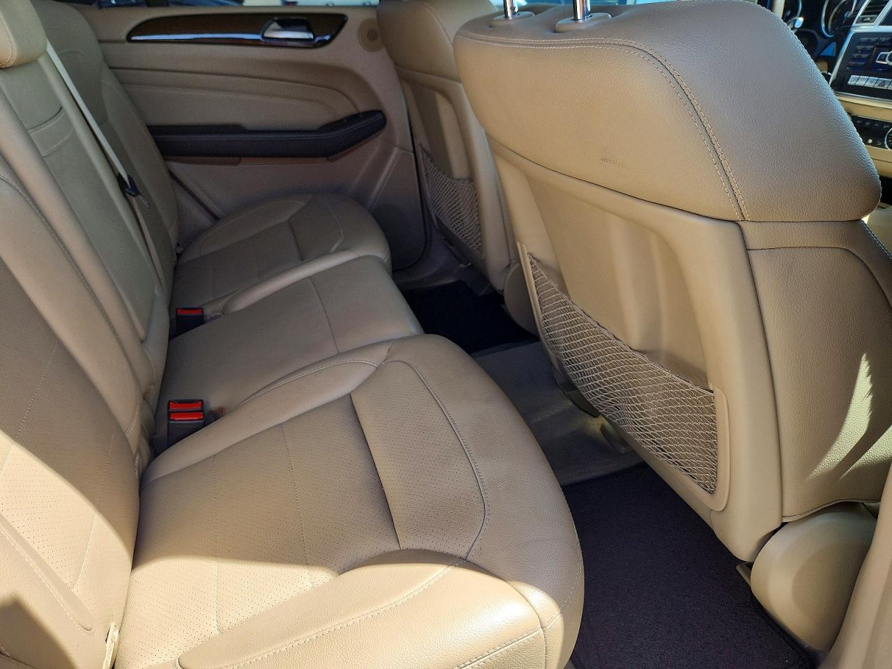 Mercedes-Benz M-Class 350