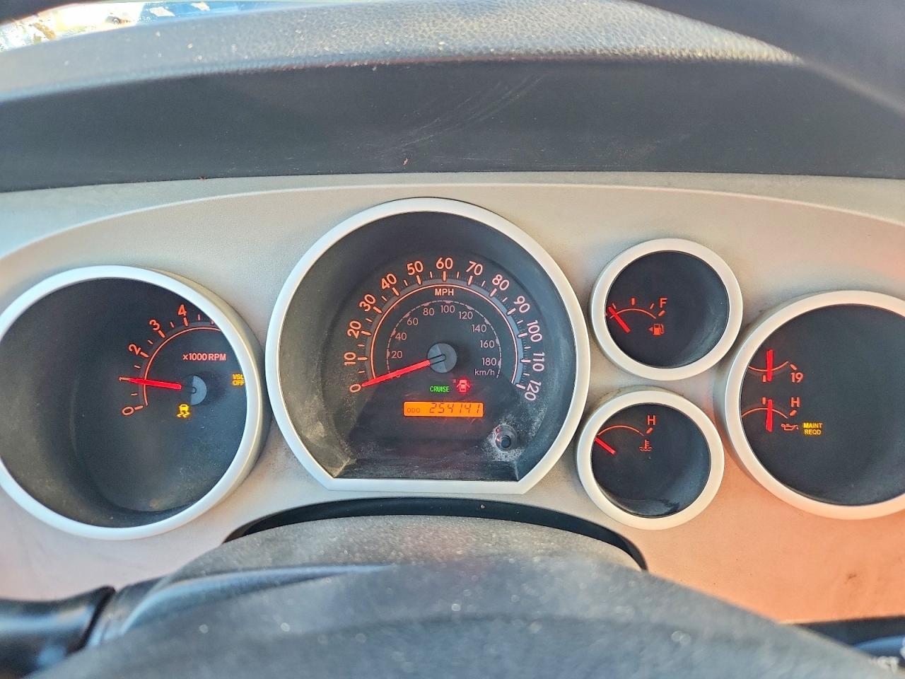 Toyota Tundra Sr5