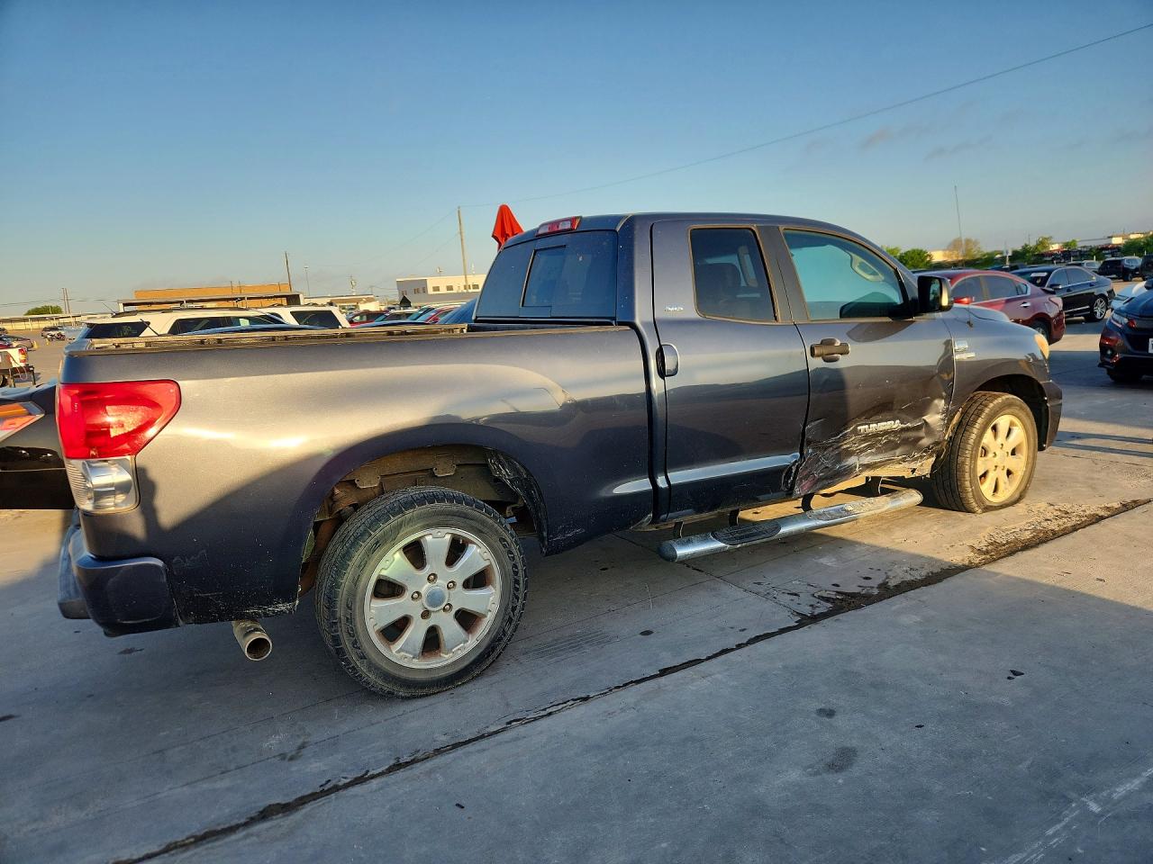 Toyota Tundra Sr5