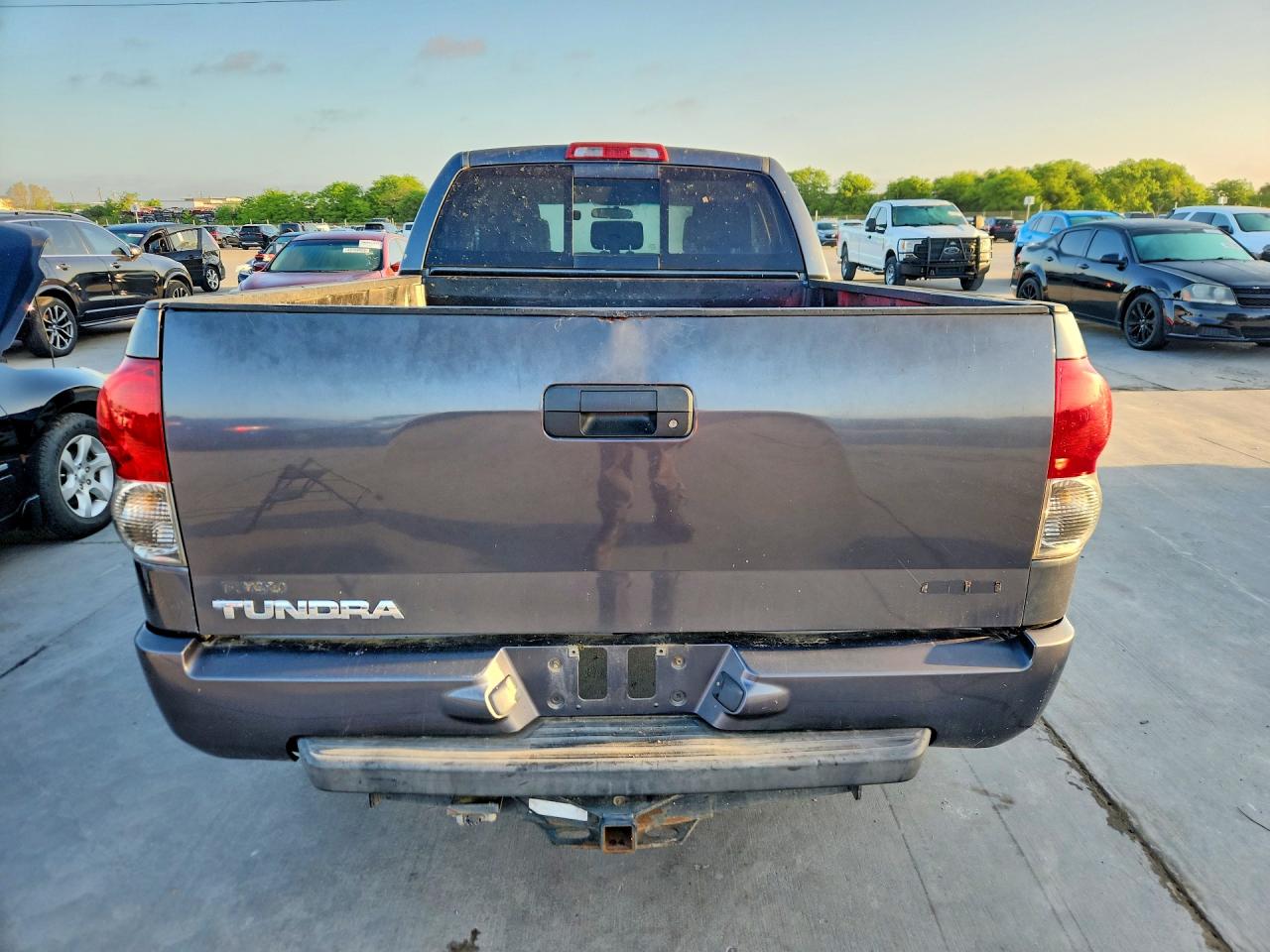 Toyota Tundra Sr5