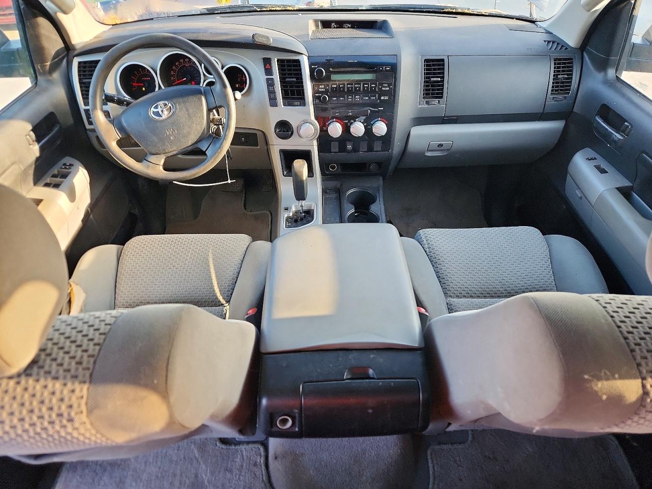 Toyota Tundra Sr5