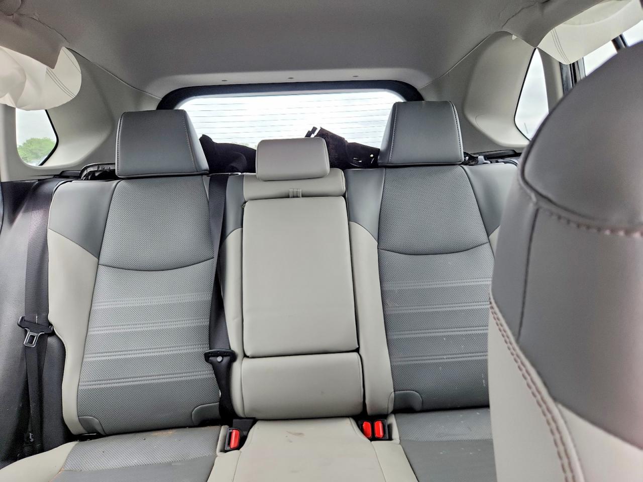 Toyota RAV4 Limited