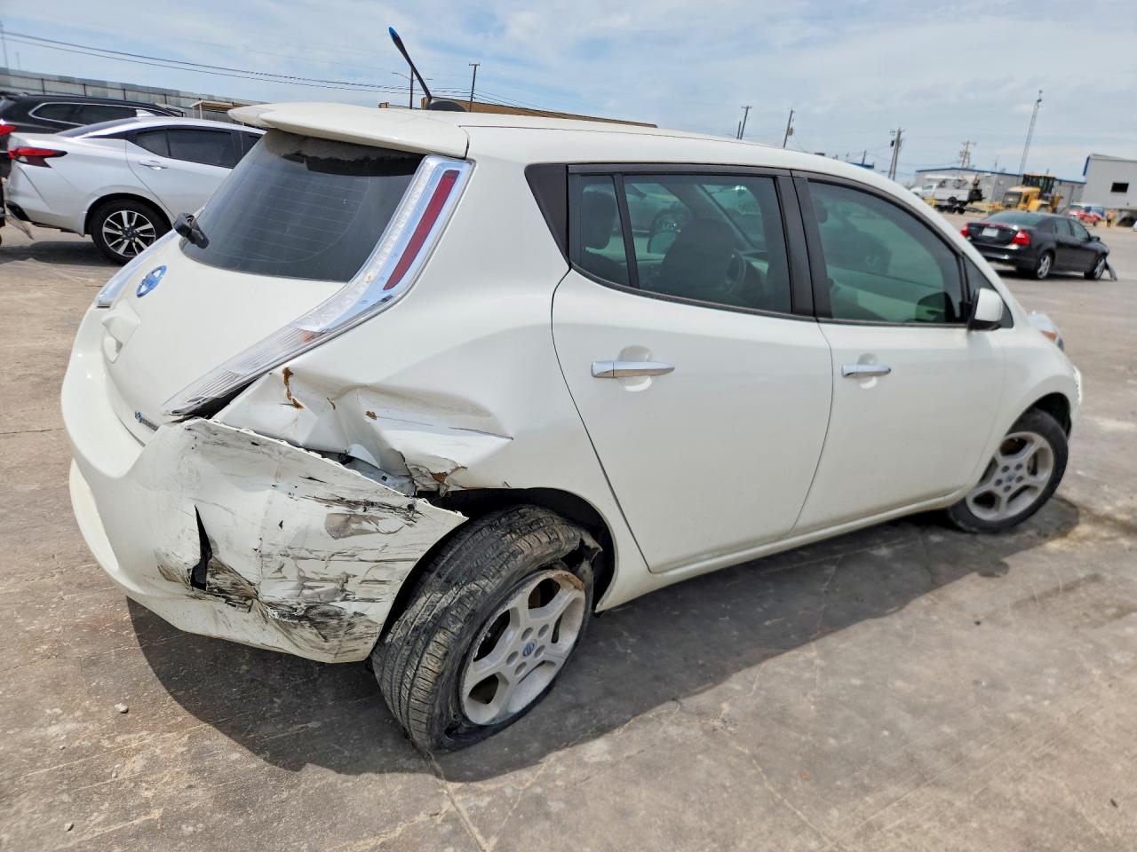 Nissan LEAF Sv
