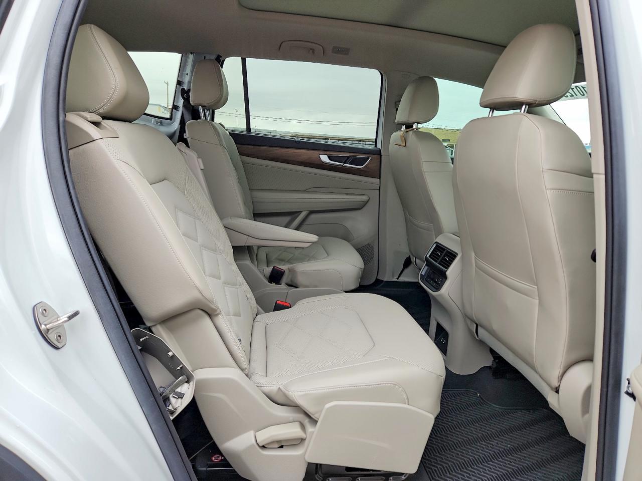 Volkswagen Atlas Se