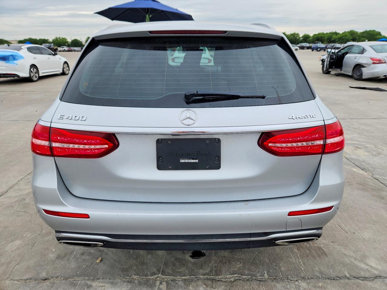 Mercedes-Benz E-Class 400 4matic