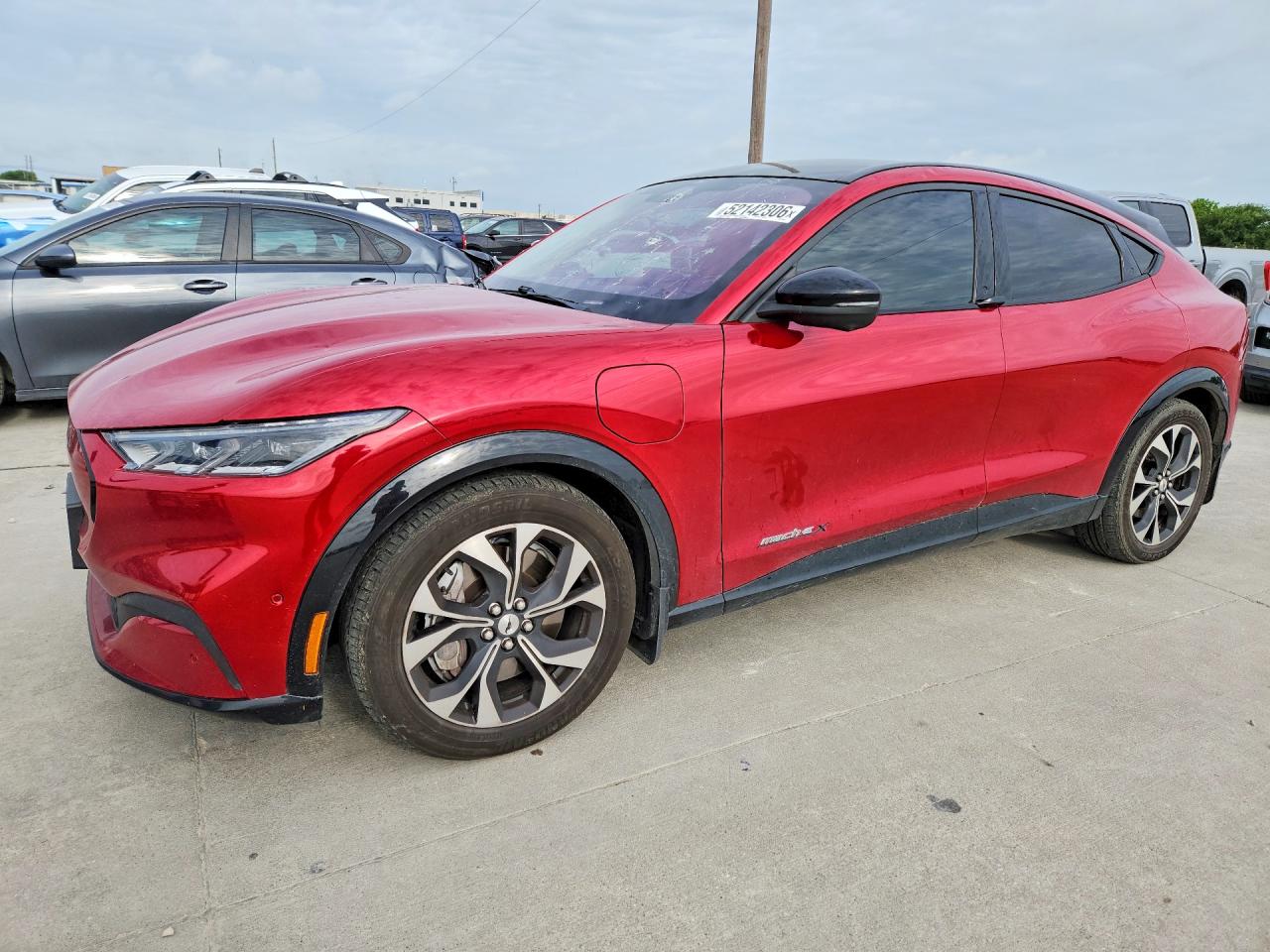Salvage Ford Mustang Image