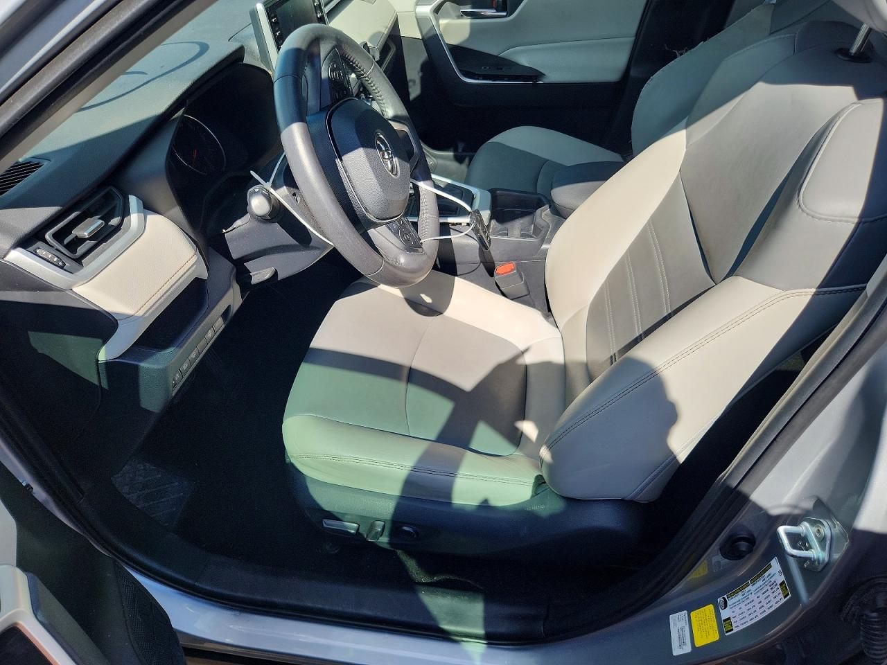 Toyota RAV4 Xle Premium