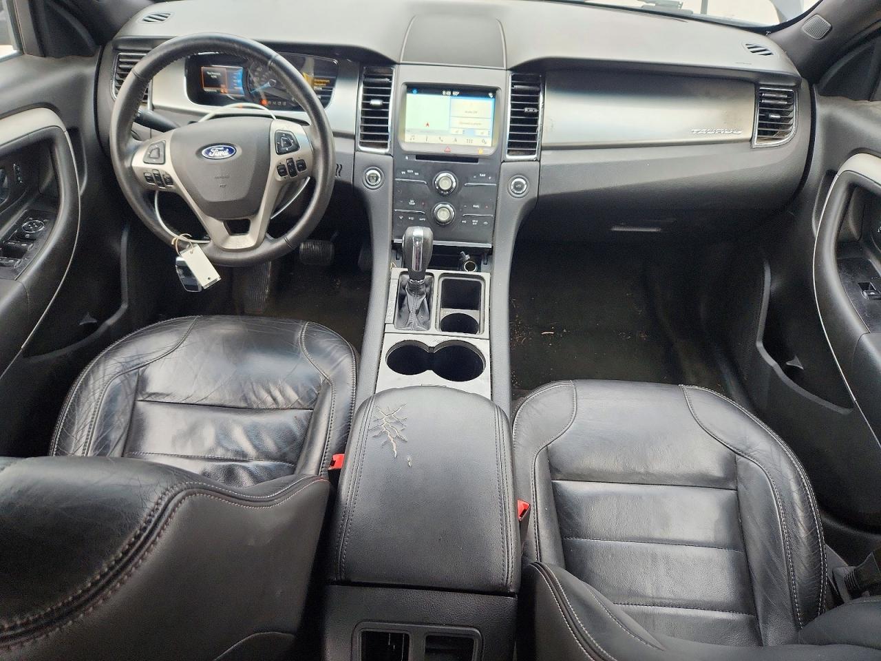 Ford Taurus