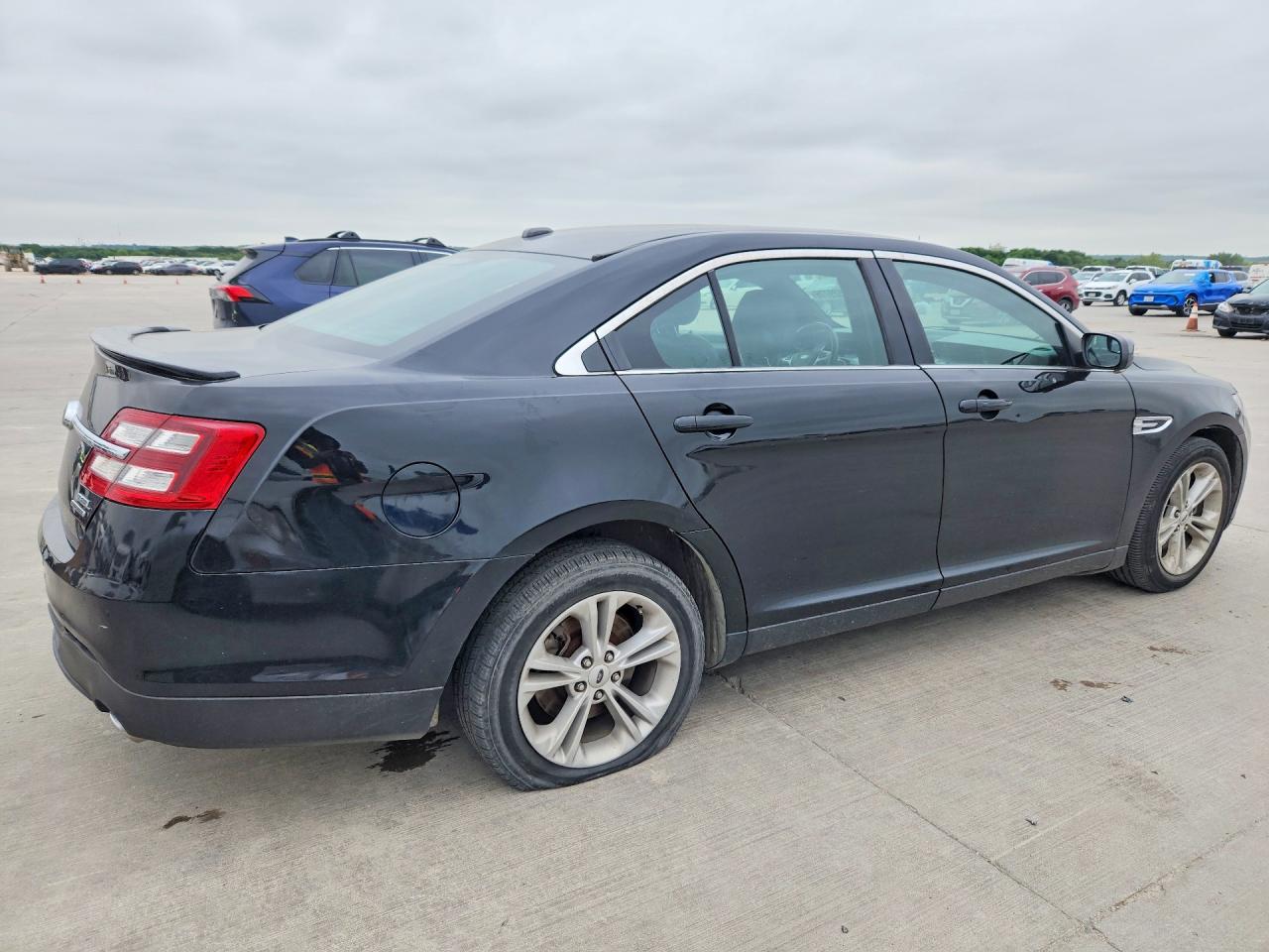 Ford Taurus