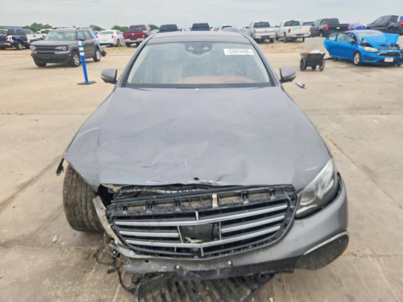 Mercedes-Benz E-Class 300 4matic
