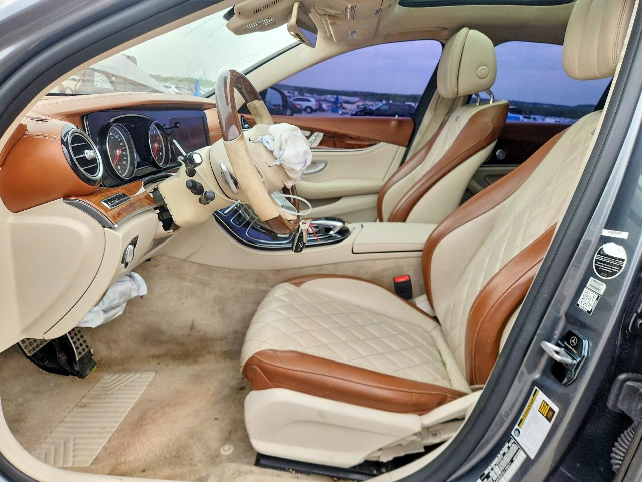 Mercedes-Benz E-Class 300 4matic