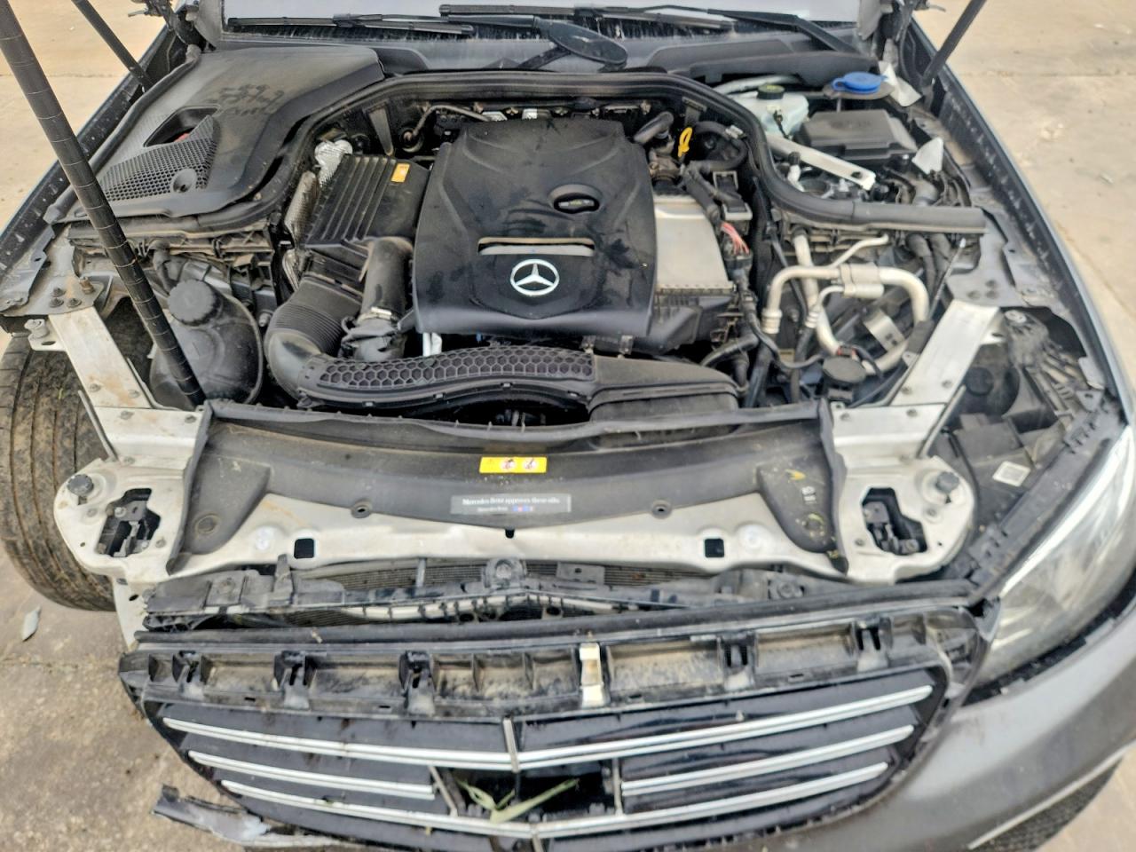 Mercedes-Benz E-Class 300 4matic