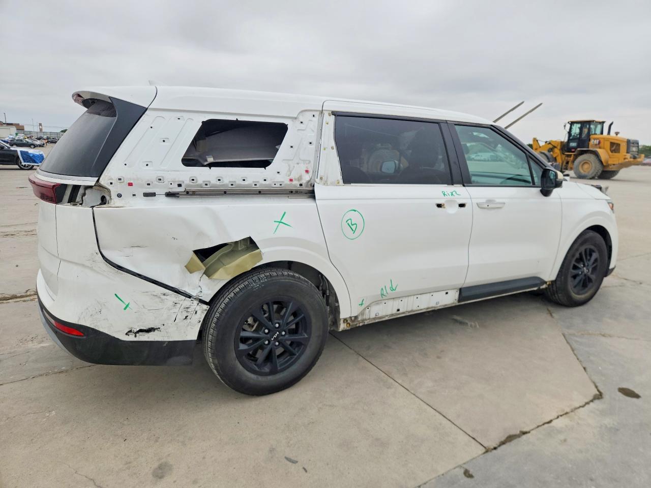Kia Sedona Lx