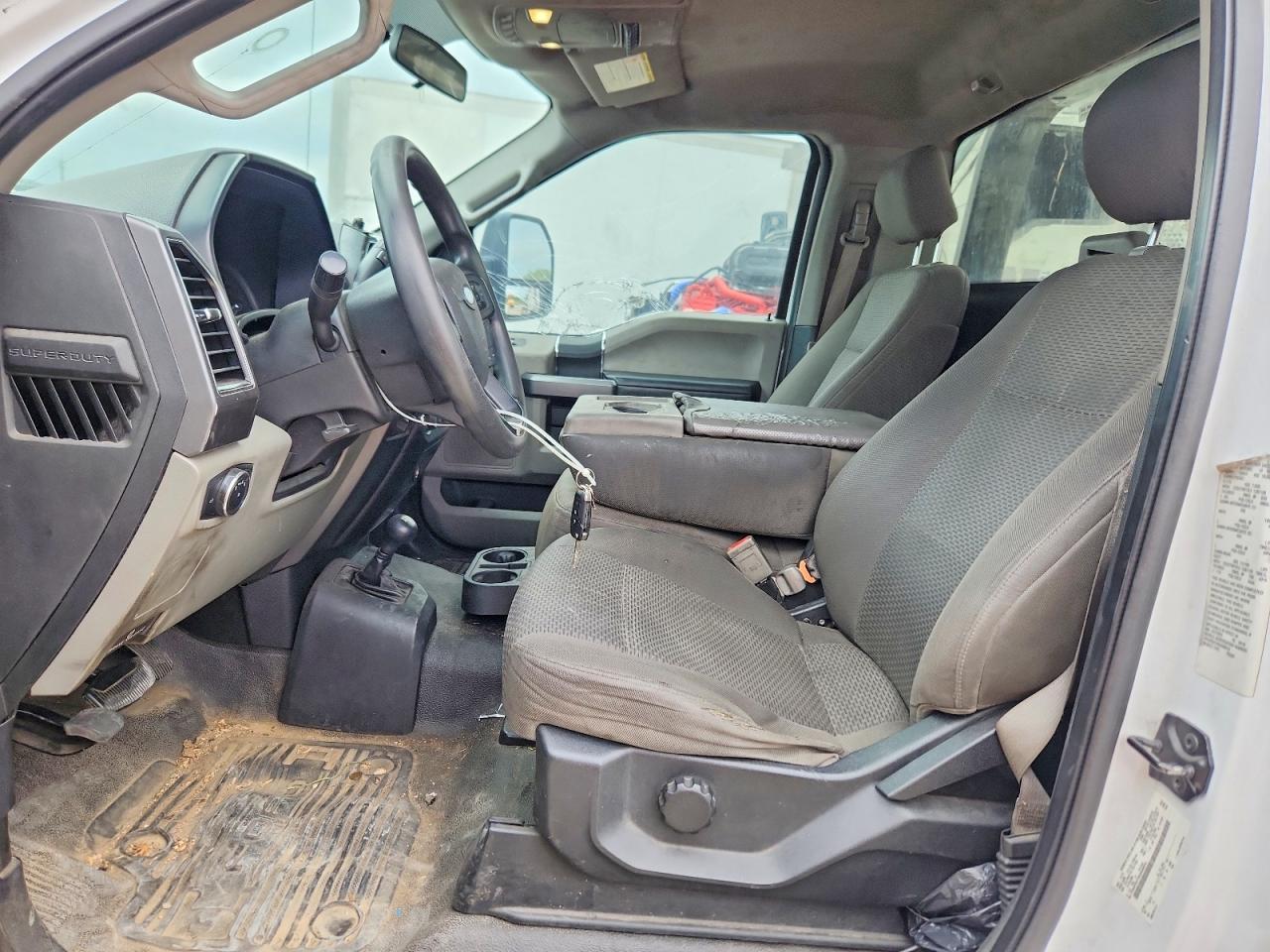 Ford F-550 Super Duty