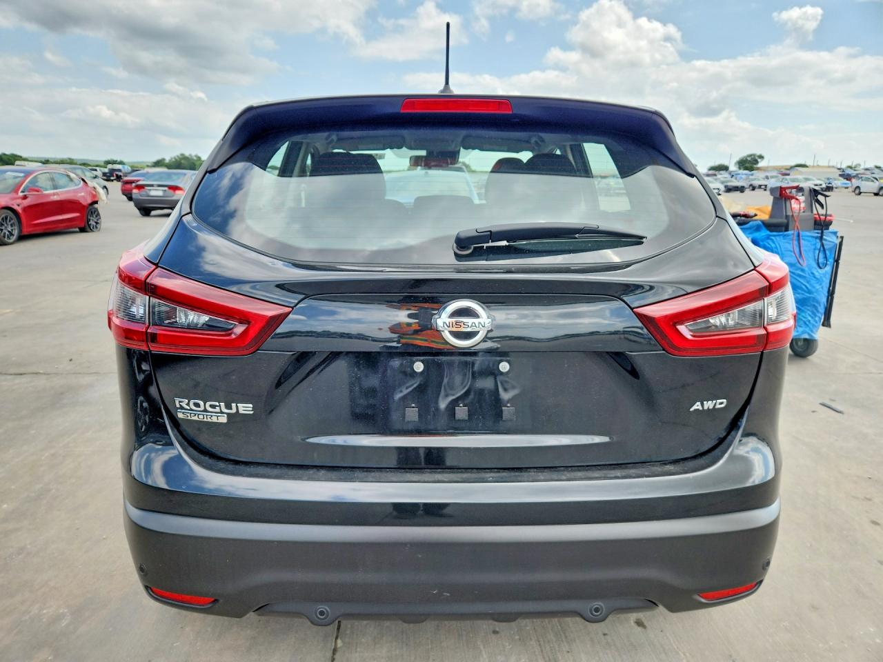 Nissan Rogue S