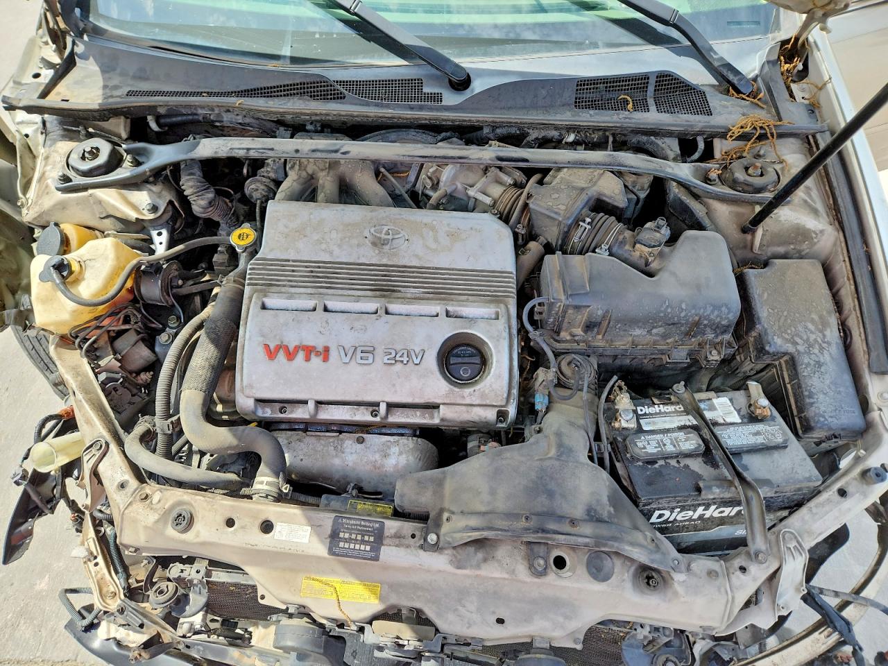 Toyota Camry Le V6