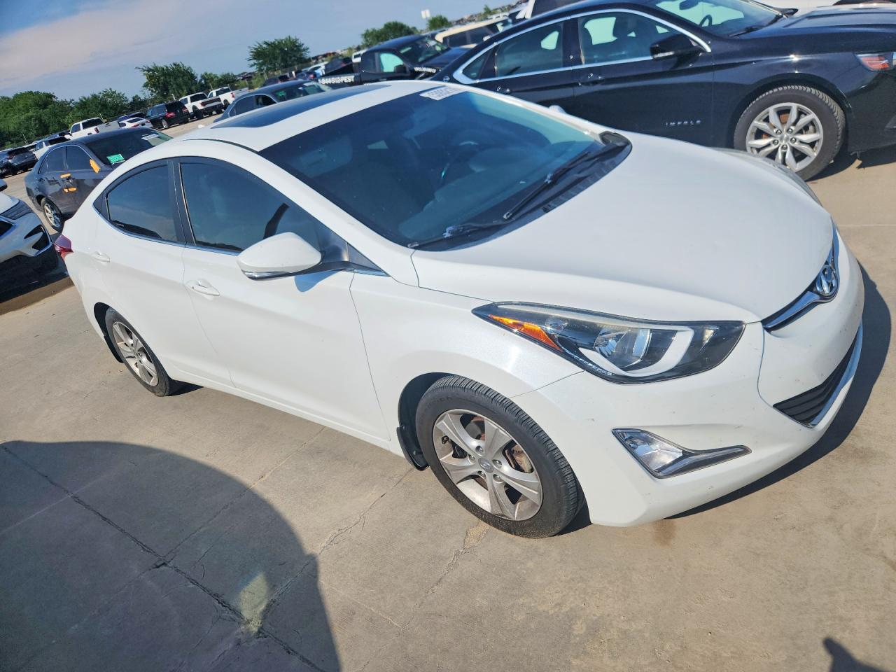 Hyundai ELANTRA Value Edition