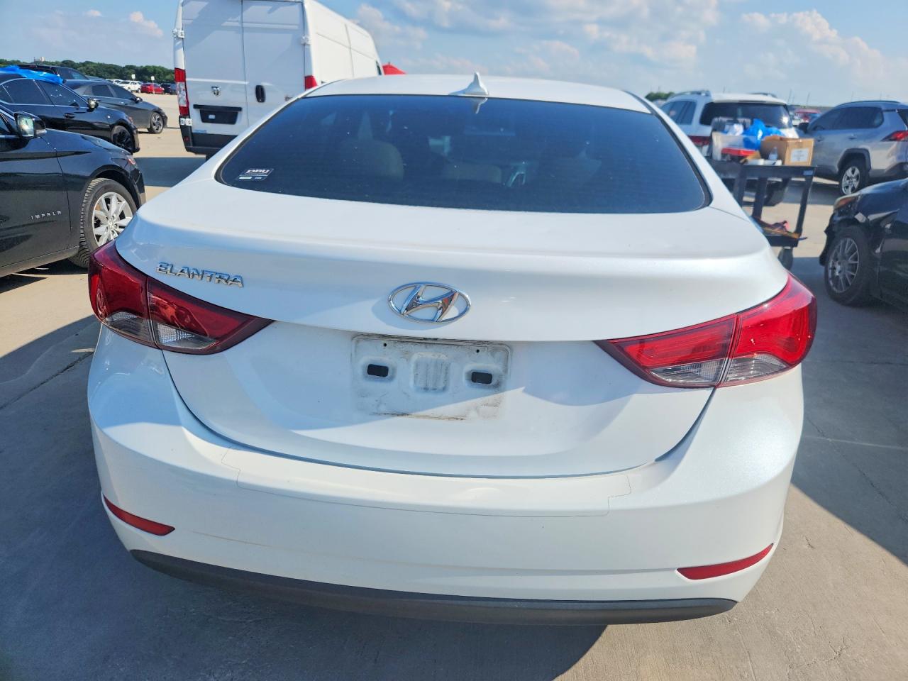 Hyundai ELANTRA Value Edition