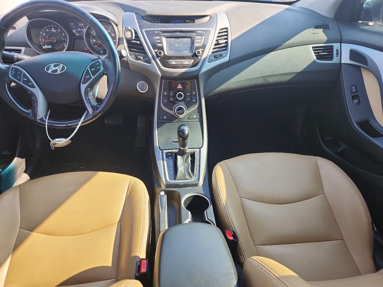 Hyundai ELANTRA Value Edition
