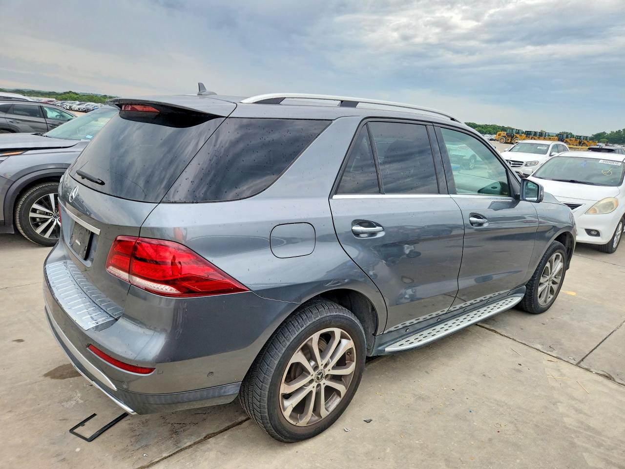 Mercedes-Benz GLE 350