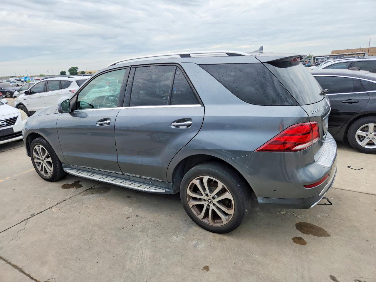 Mercedes-Benz GLE 350