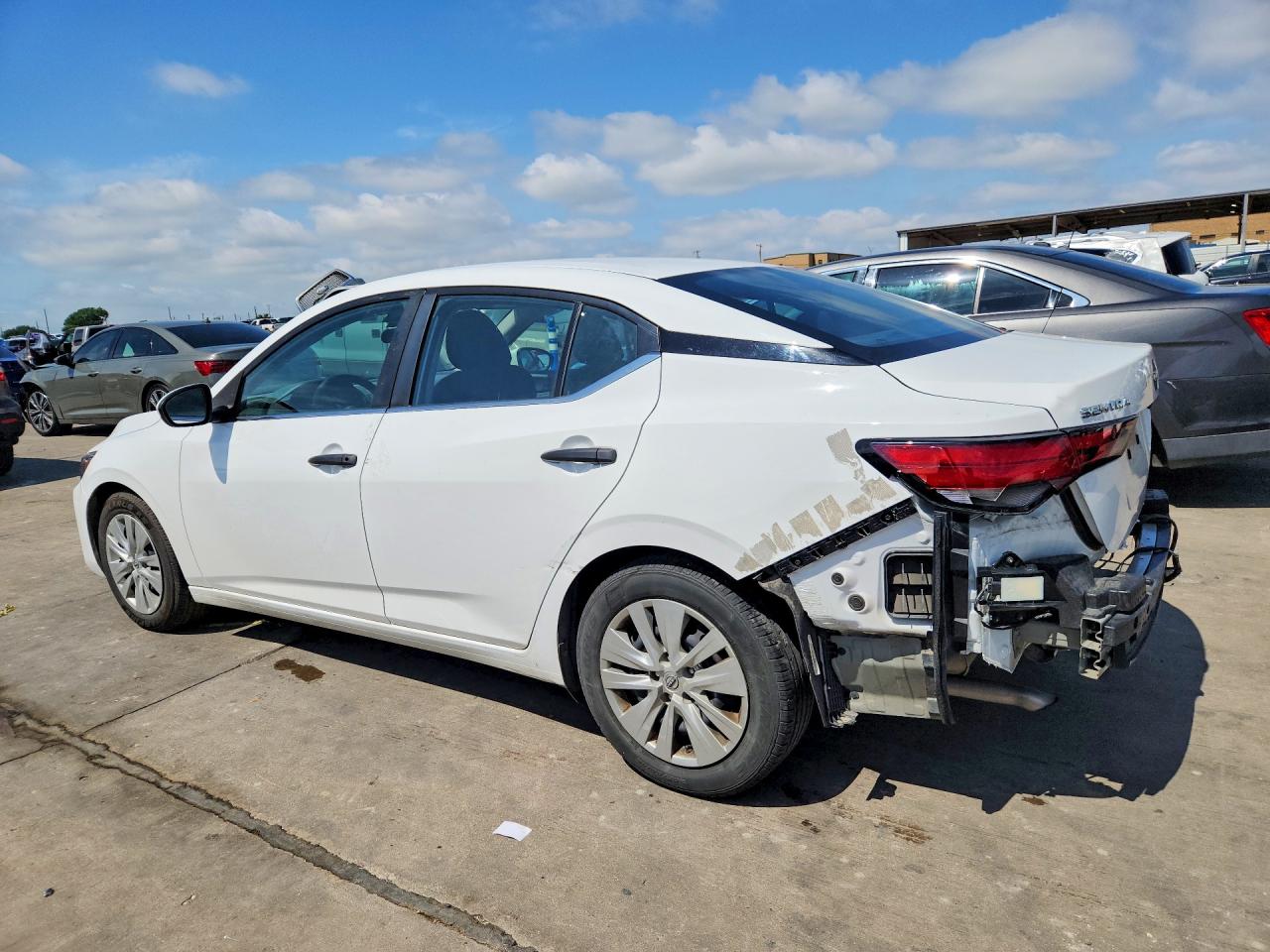 Nissan Sentra S
