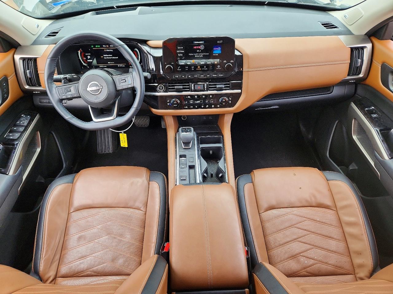 Nissan Pathfinder Platinum