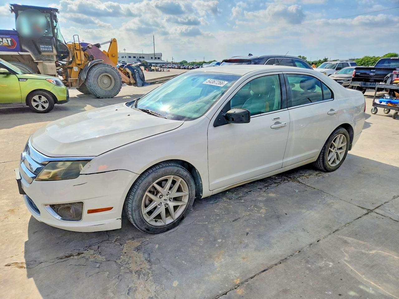 Salvage Ford Fusion Image