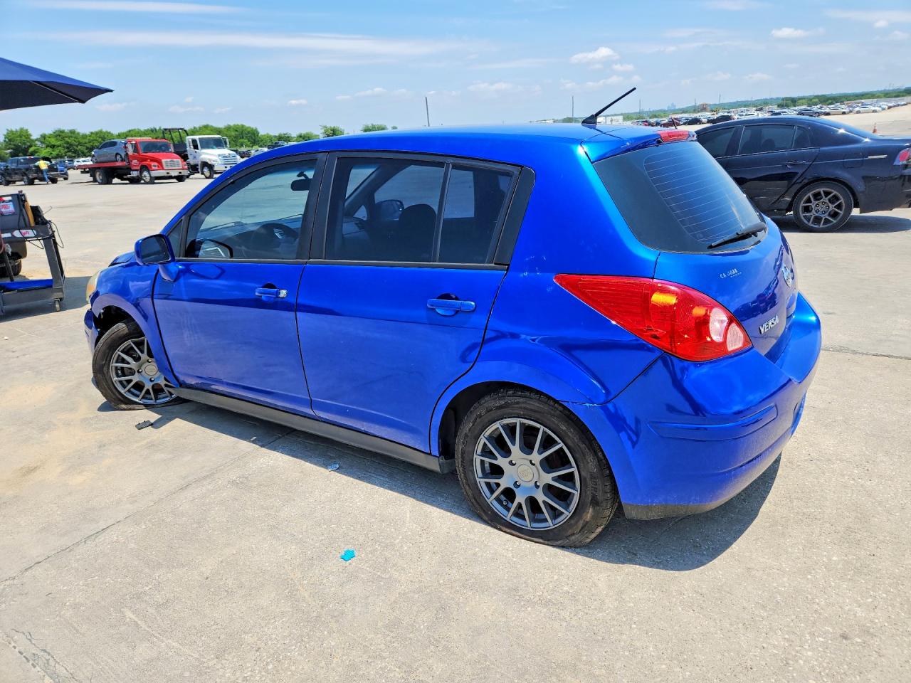Nissan Versa 1.8 S