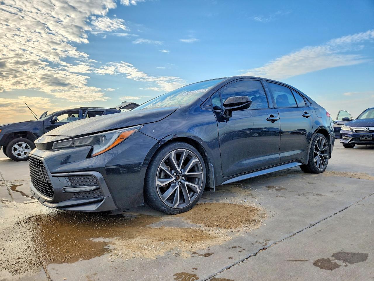 Salvage Toyota Corolla Image