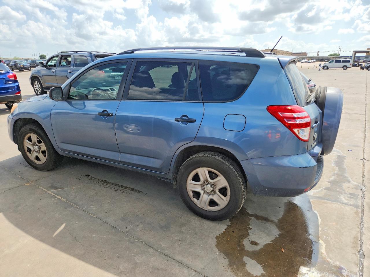 Toyota RAV4 Base