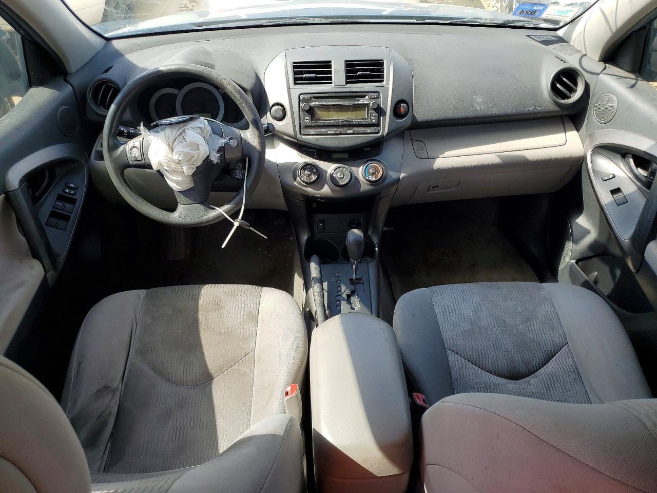 Toyota RAV4 Base