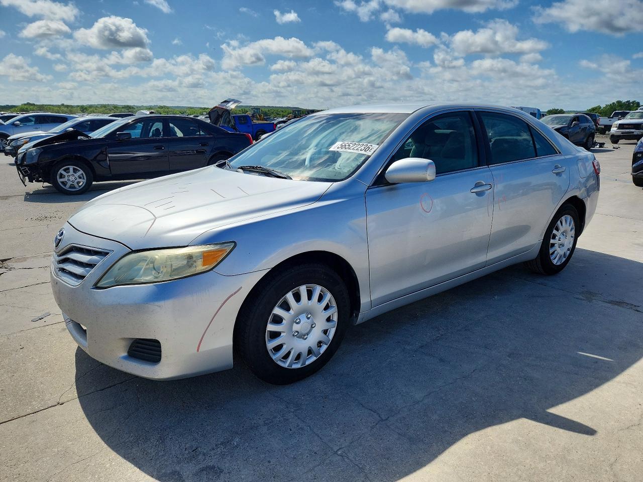 Salvage Toyota Camry Image