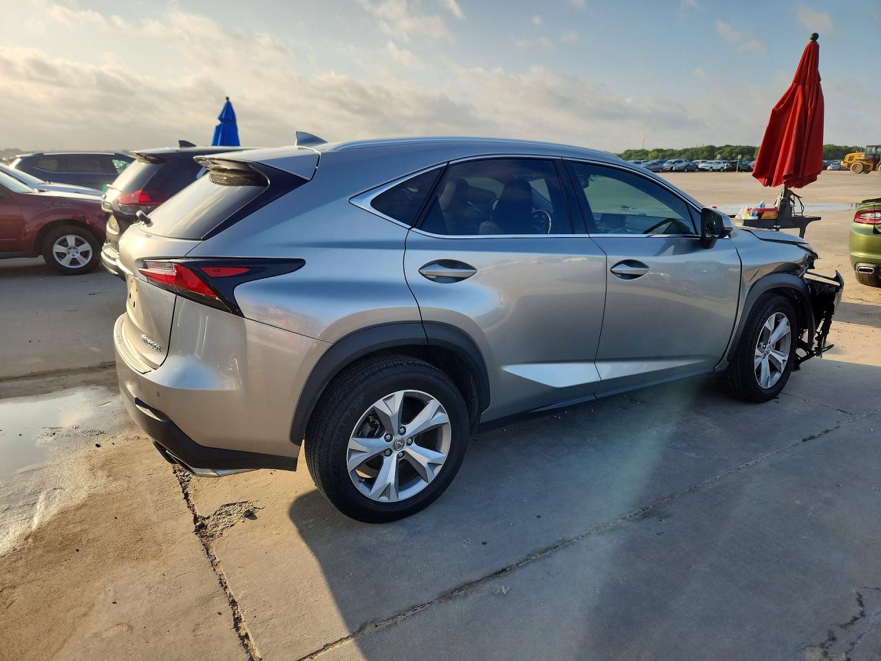 Lexus NX