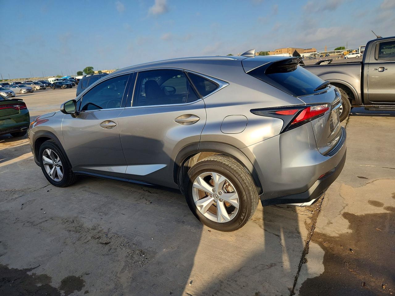 Lexus NX