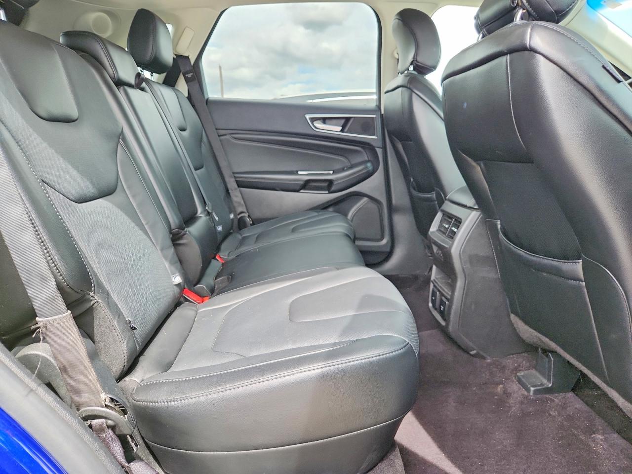 Ford Edge Titanium