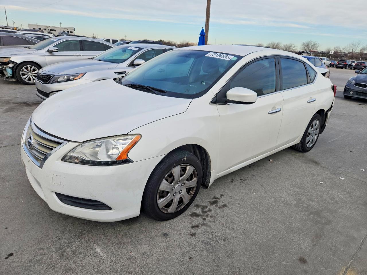 Salvage Nissan Sentra Image