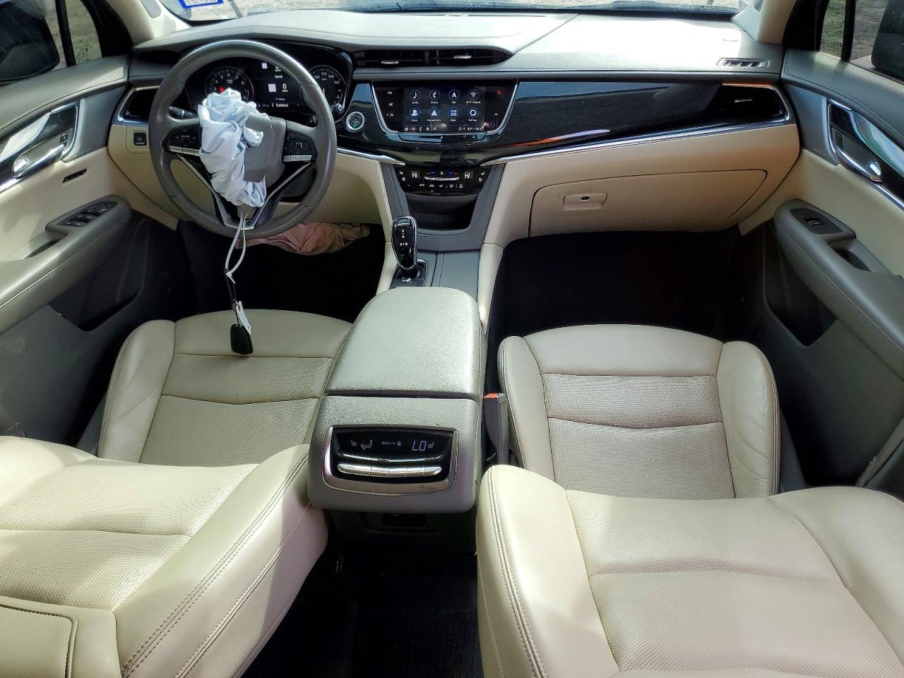 Cadillac XT6 Premium Luxury