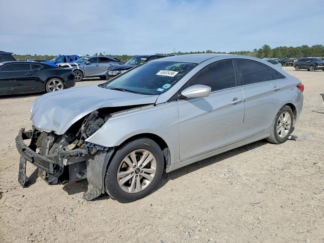 Salvage Hyundai SONATA Image