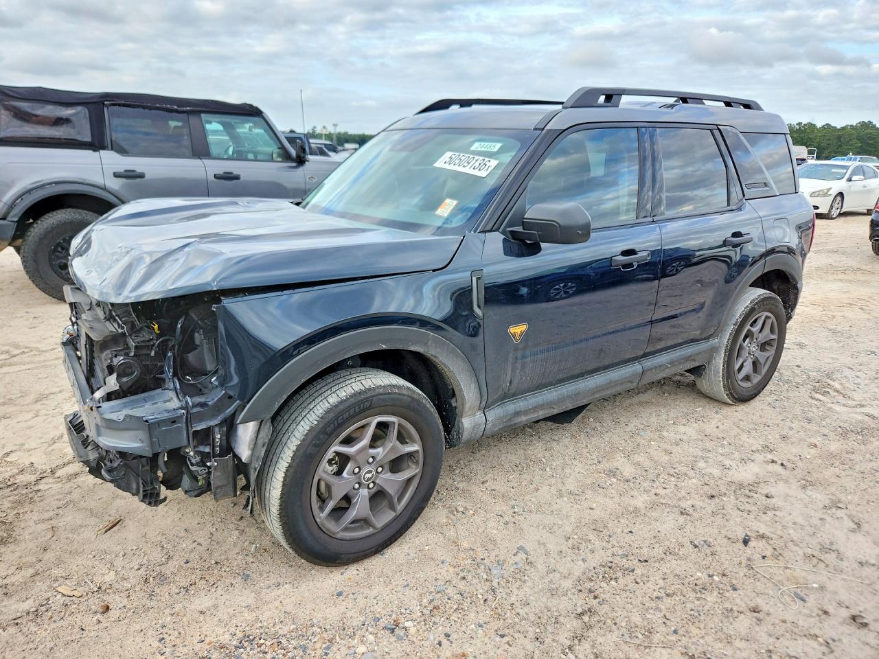 Salvage Ford Bronco Image