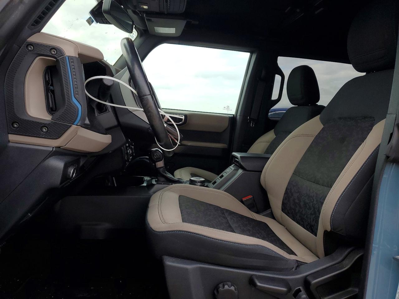 Ford Bronco Base