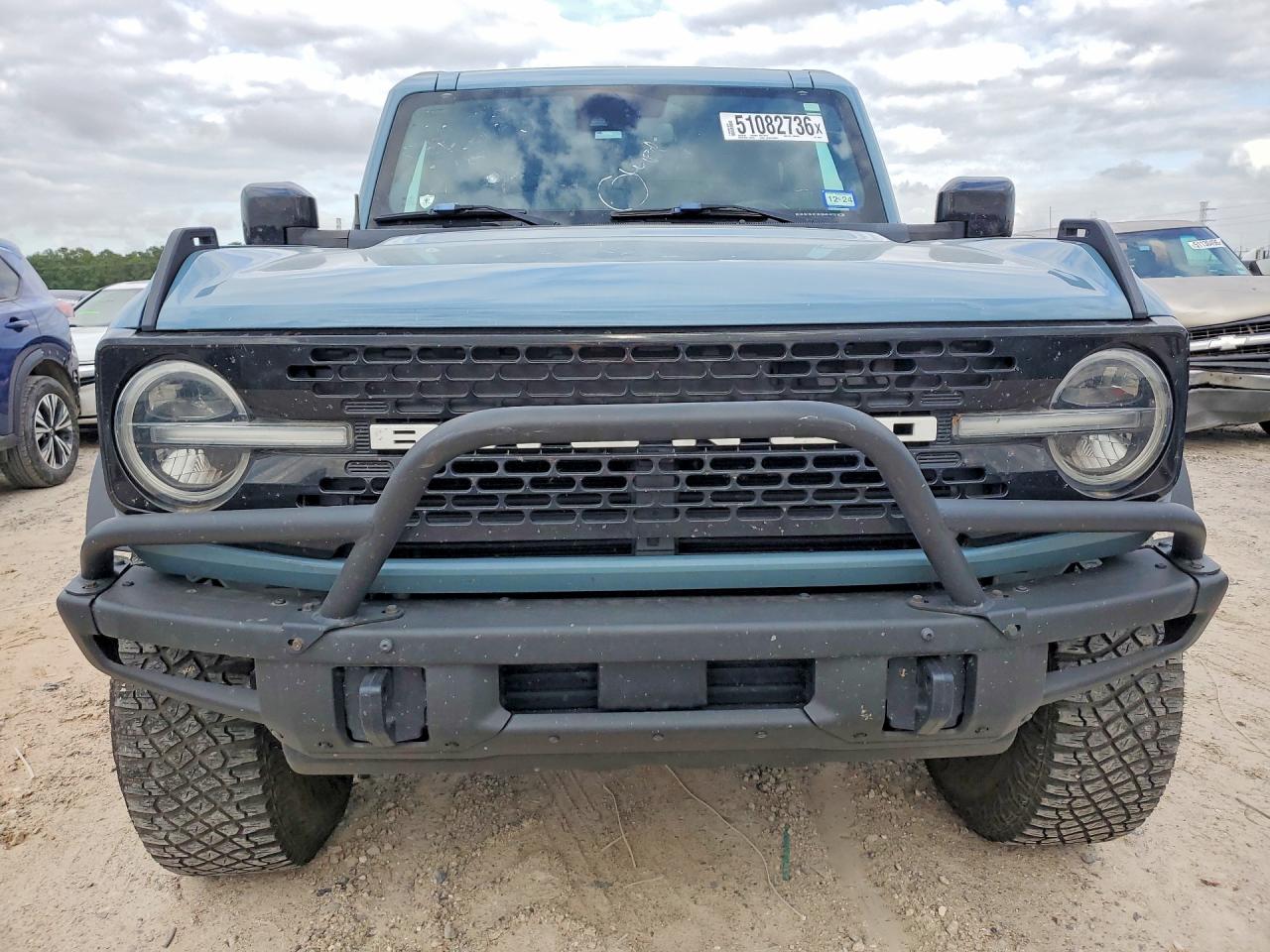 Ford Bronco Base