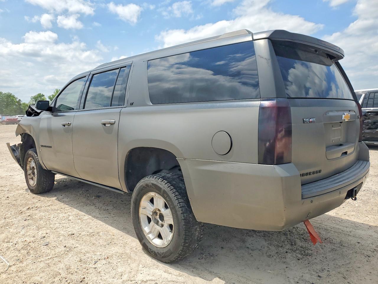 Chevrolet Suburban C1500 Lt