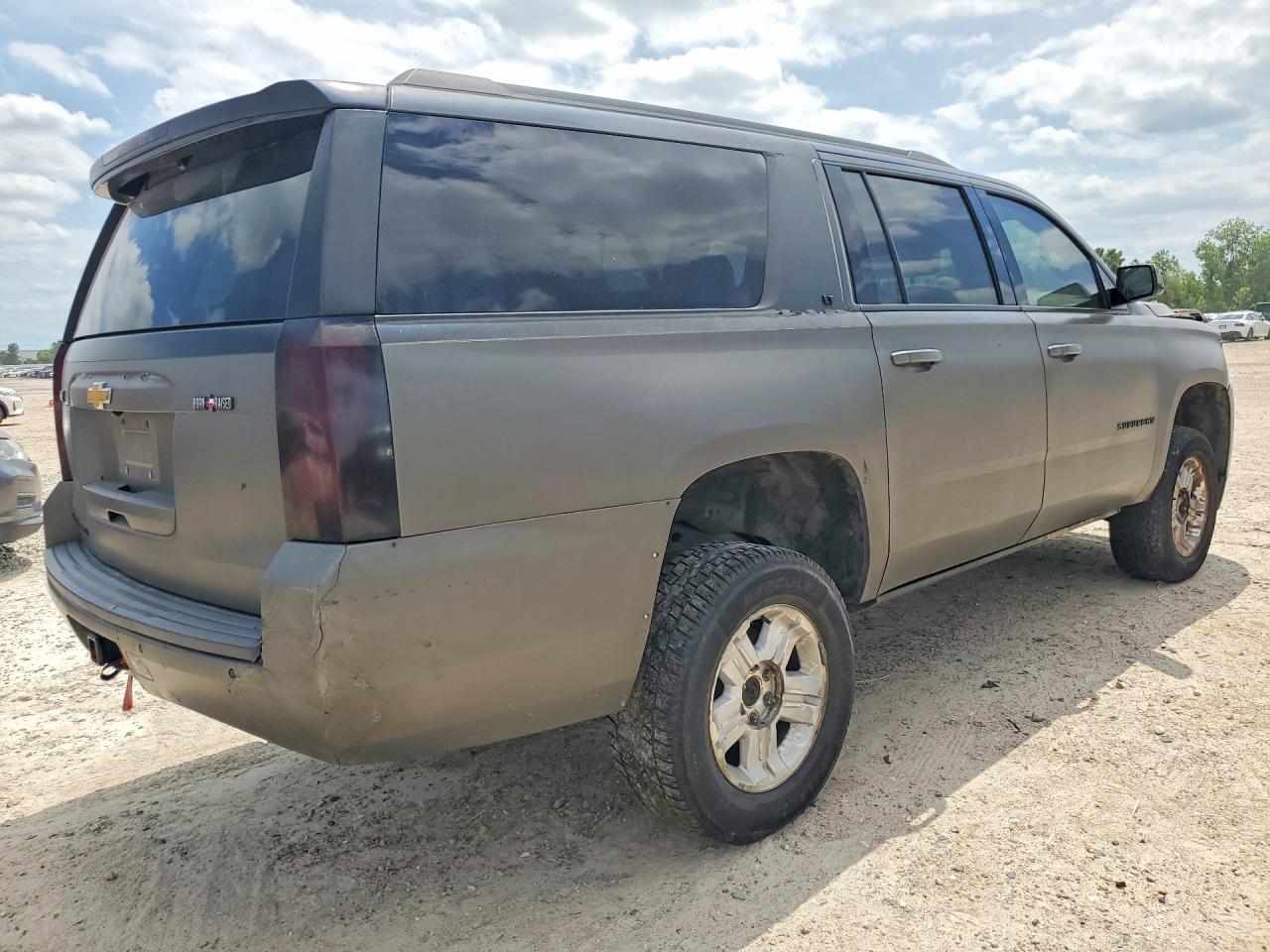 Chevrolet Suburban C1500 Lt