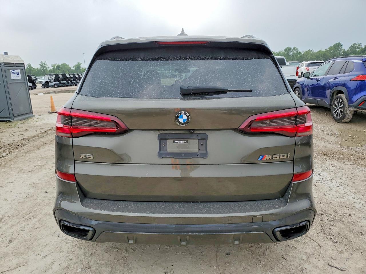 BMW X Series M50i