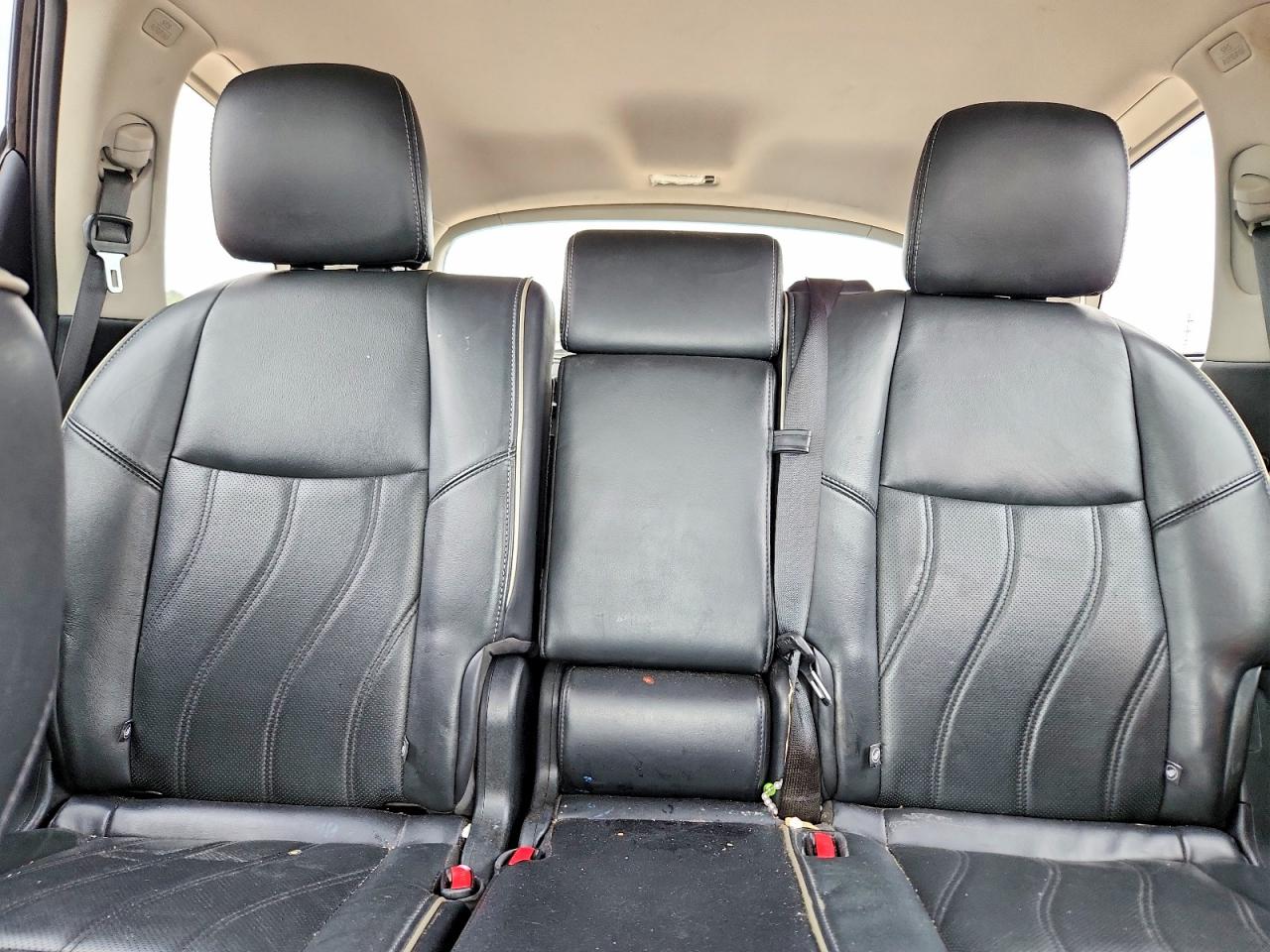 INFINITI Qx Luxe
