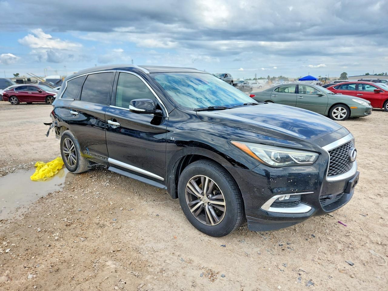 INFINITI Qx Luxe